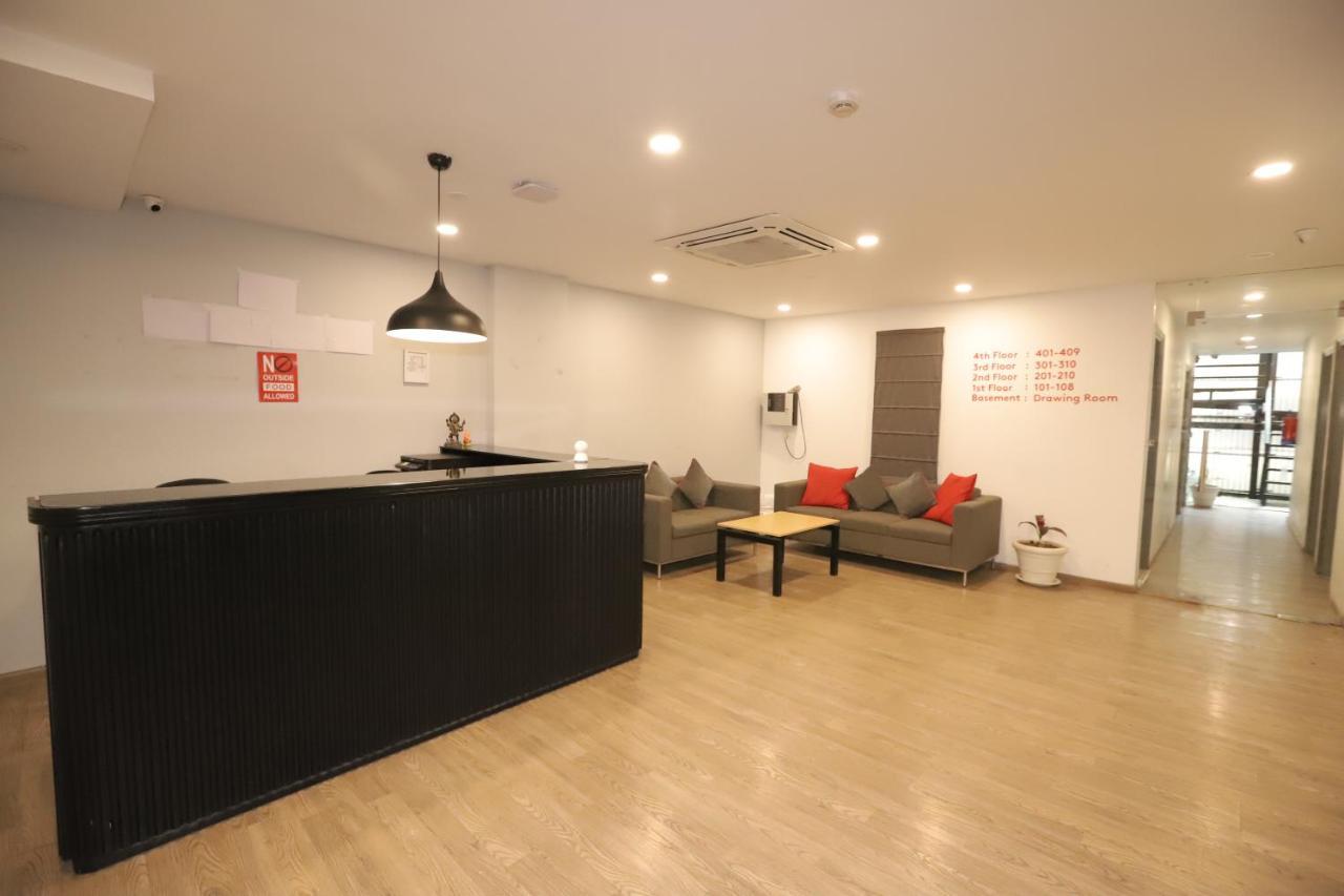 Ip Residency East Delhi Preet Vihar Couple Freindly New Delhi