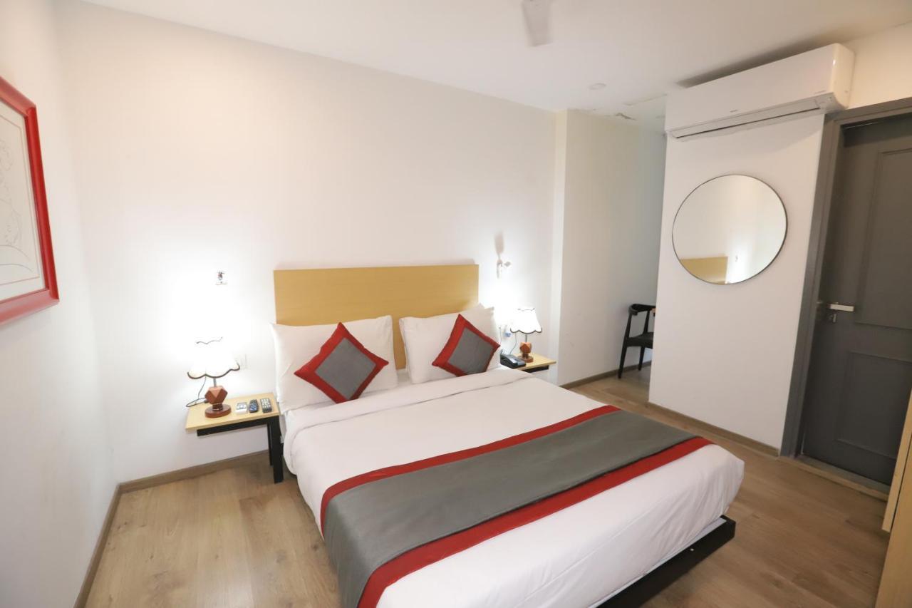Ip Residency East Delhi Preet Vihar Couple Freindly New Delhi