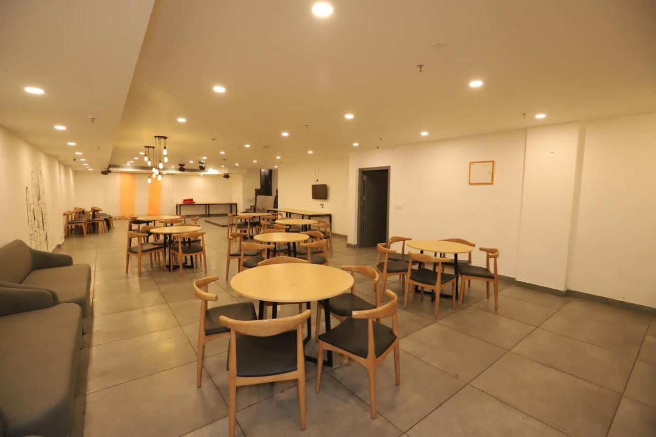 Hotel Ip Residency East Delhi Preet Vihar Couple Freindly New Delhi