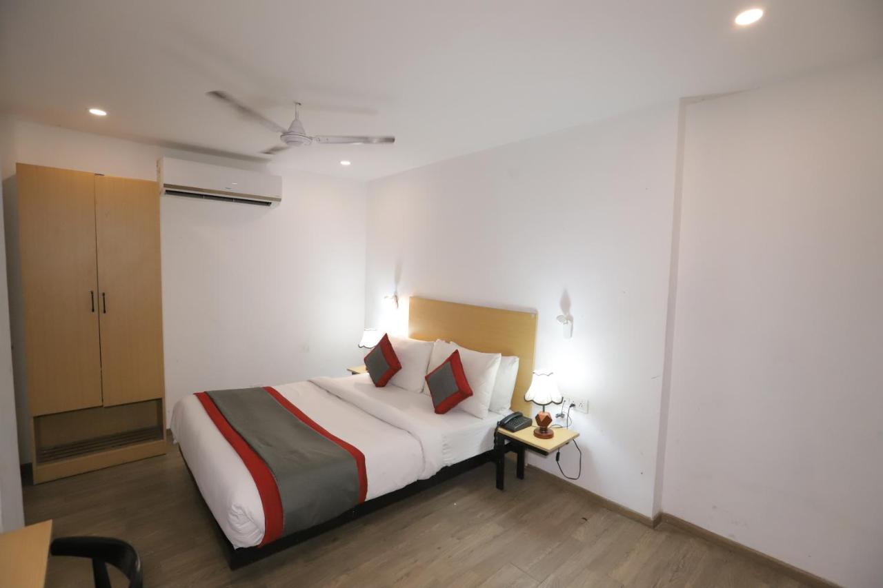 Ip Residency East Delhi Preet Vihar Couple Freindly New Delhi